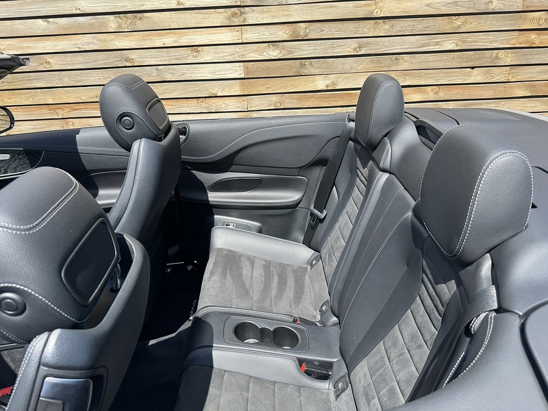 Mercedes-Benz E Class 2019'69 E220d AMG Line Cabriolet | Ambient Lighting | Cabriolet Comfort Pack - U9145