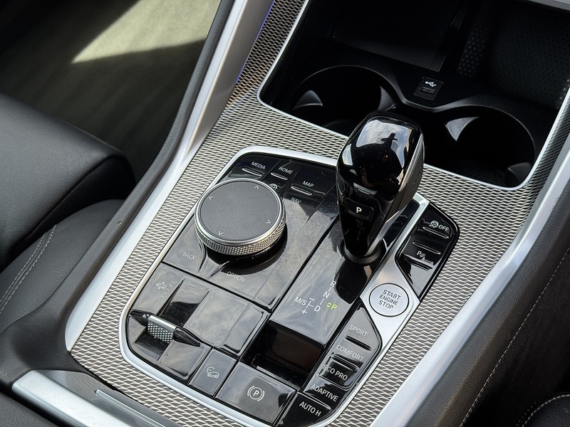BMW X6 2023'23 40i MHT M Sport | M Sport Pro Pack | Ambient Lighting - U9147