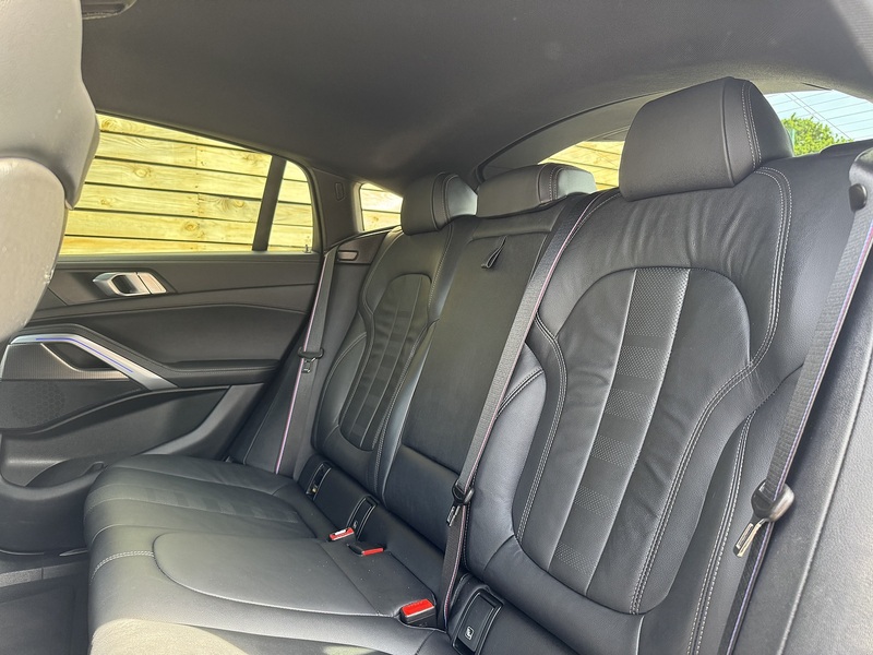 BMW X6 2023'23 40i MHT M Sport | M Sport Pro Pack | Ambient Lighting - U9147