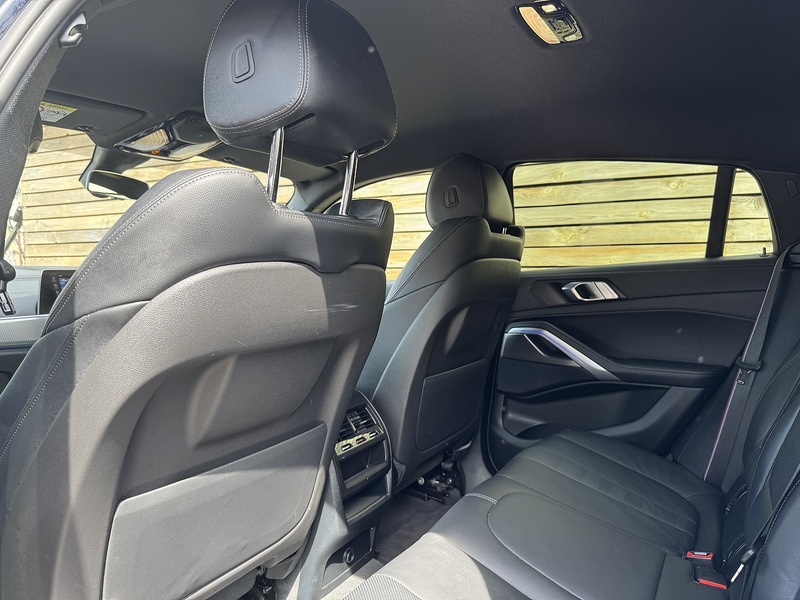 BMW X6 2023'23 40i MHT M Sport | M Sport Pro Pack | Ambient Lighting - U9147