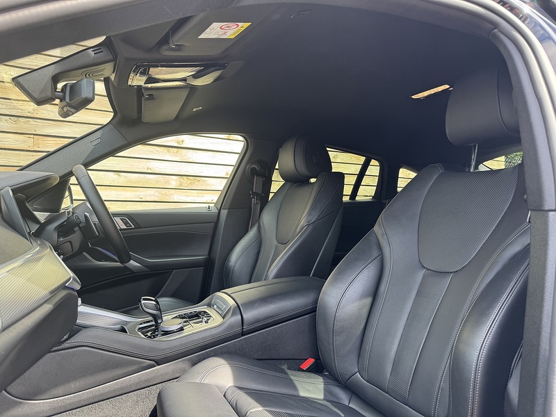 BMW X6 2023'23 40i MHT M Sport | M Sport Pro Pack | Ambient Lighting - U9147