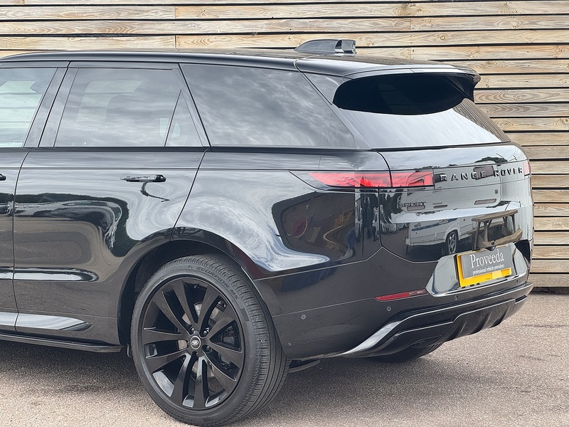 Land Rover Range Rover Sport 2025'25 D300 MHEV Dynamic SE | Huge Spec | Pan Roof - U9148