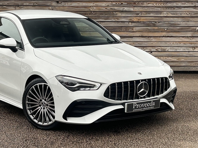 Mercedes-Benz CLA 2024'24 CLA220d AMG Line | Ambient Lighting | Premium Pack - U9152