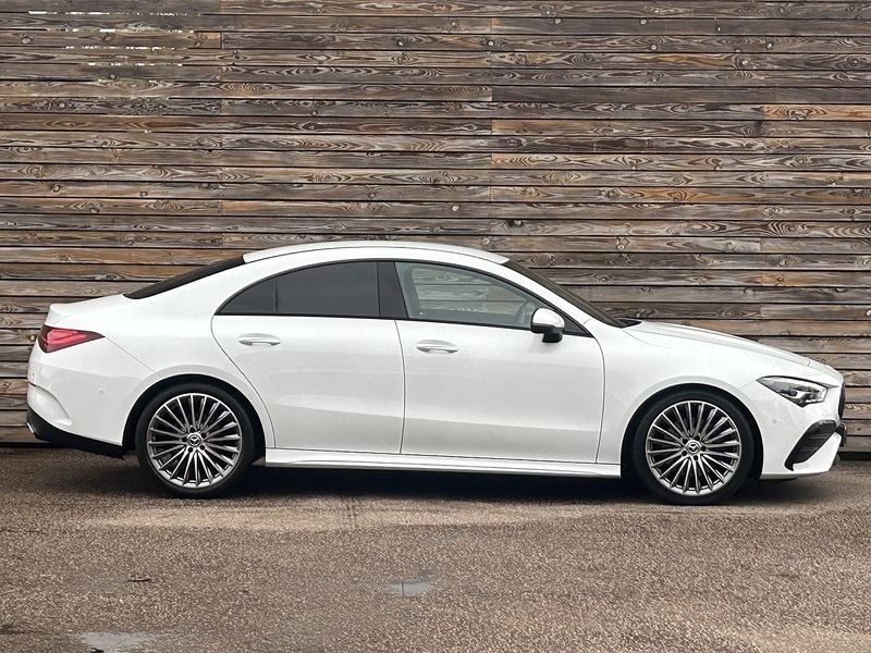 Mercedes-Benz CLA 2024'24 CLA220d AMG Line | Ambient Lighting | Premium Pack - U9152