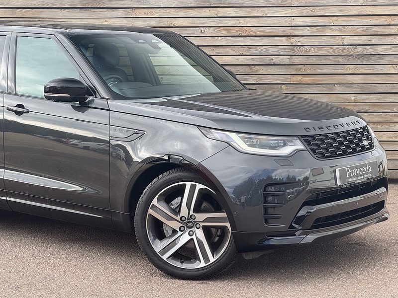 Land Rover Discovery 2023'23 D250 MHEV R-Dynamic SE | Pan Roof | Heated Seats - U9158