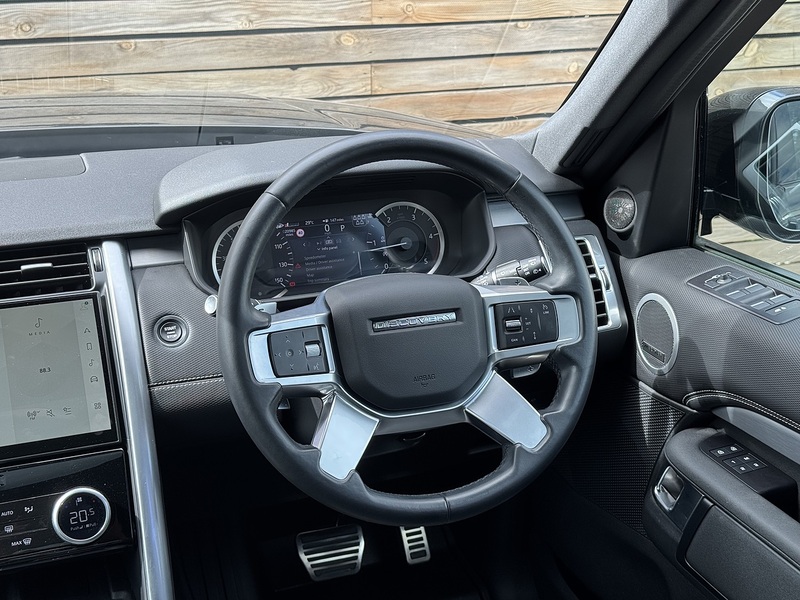 Land Rover Discovery 2023'23 D250 MHEV R-Dynamic SE | Pan Roof | Heated Seats - U9158