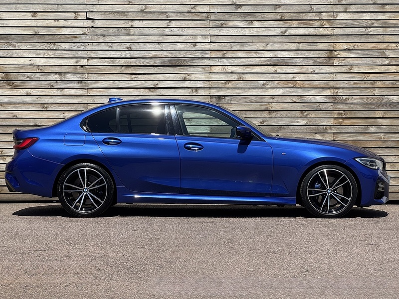 BMW 3 Series 2020'70 320i M Sport | Heated Seats | M Sport Pro Pack - U9161