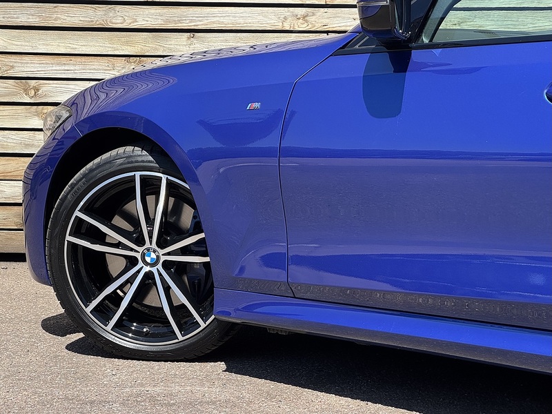 BMW 3 Series 2020'70 320i M Sport | Heated Seats | M Sport Pro Pack - U9161