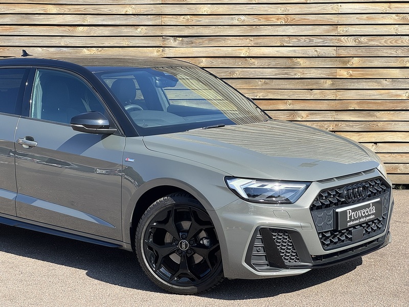 Audi A1 2024'74 TFSI Black Edition | Technoloy Pack  | Sonos Sound - U9167