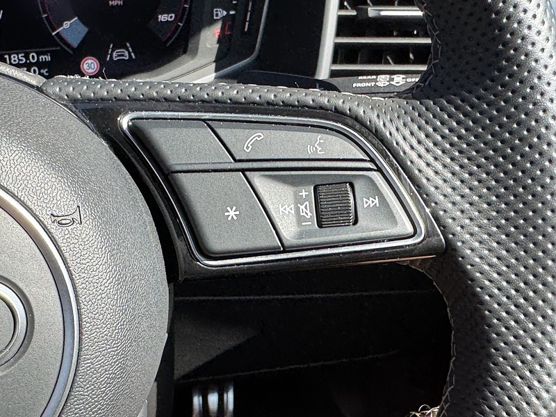 Audi A1 2024'74 TFSI Black Edition | Technoloy Pack  | Sonos Sound - U9167