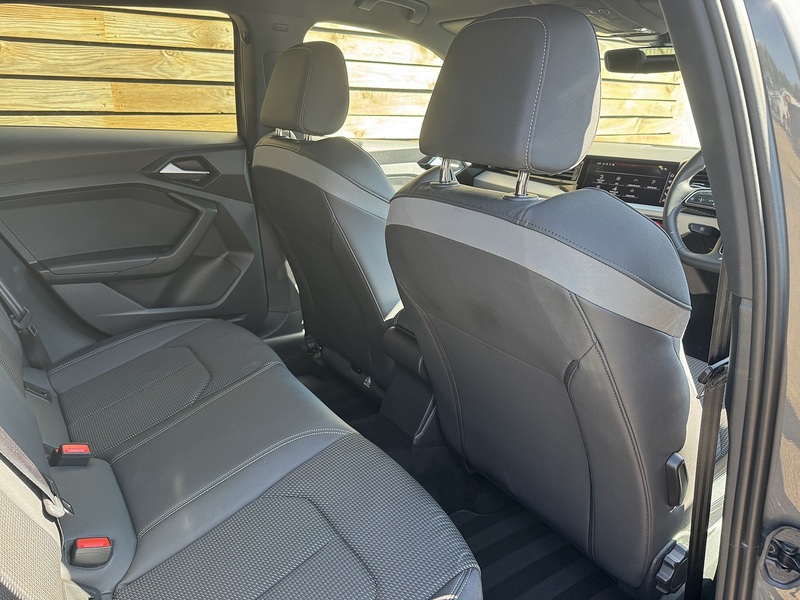 Audi A1 2024'74 TFSI Black Edition | Technoloy Pack  | Sonos Sound - U9167