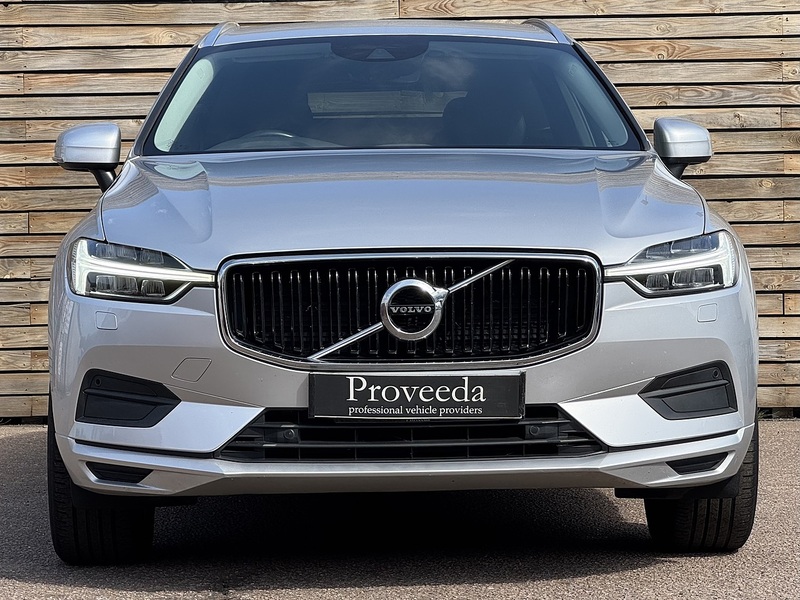 Volvo XC60 2020'20 B5 MHEV Momentum | Heated Steering Wheel | Top Spec! - U9172