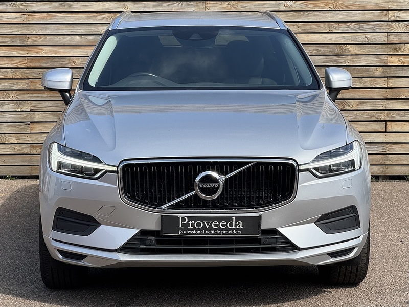 Volvo XC60 2020'20 B5 MHEV Momentum | Heated Steering Wheel | Top Spec! - U9172
