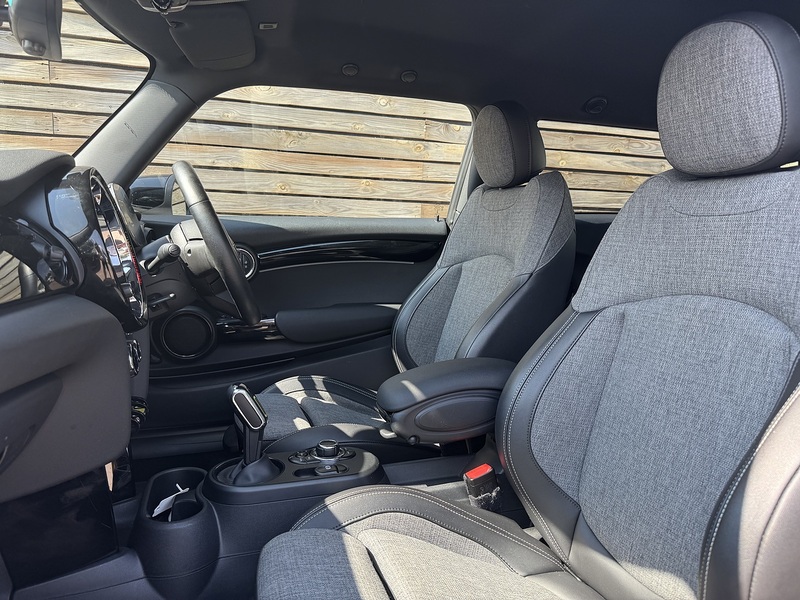 MINI Electric Hatch 2021'21 Cooper SE Level 2 | Heated Steering Wheel | Moonwalk Grey - U9185