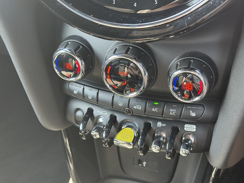 MINI Electric Hatch 2021'21 Cooper SE Level 2 | Heated Steering Wheel | Moonwalk Grey - U9185