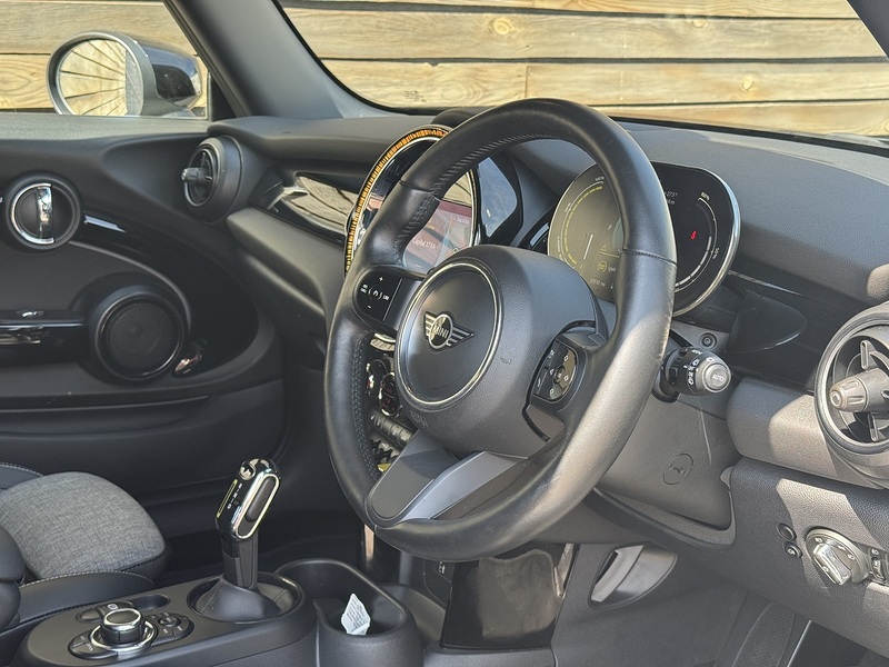 MINI Electric Hatch 2021'21 Cooper SE Level 2 | Heated Steering Wheel | Moonwalk Grey - U9185