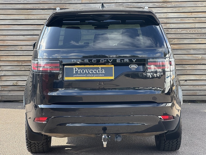 Land Rover Discovery 2022'72 D300 MHEV R-Dynamic HSE Commercial | Huge Spec | Rear Seat Conversion - U9186