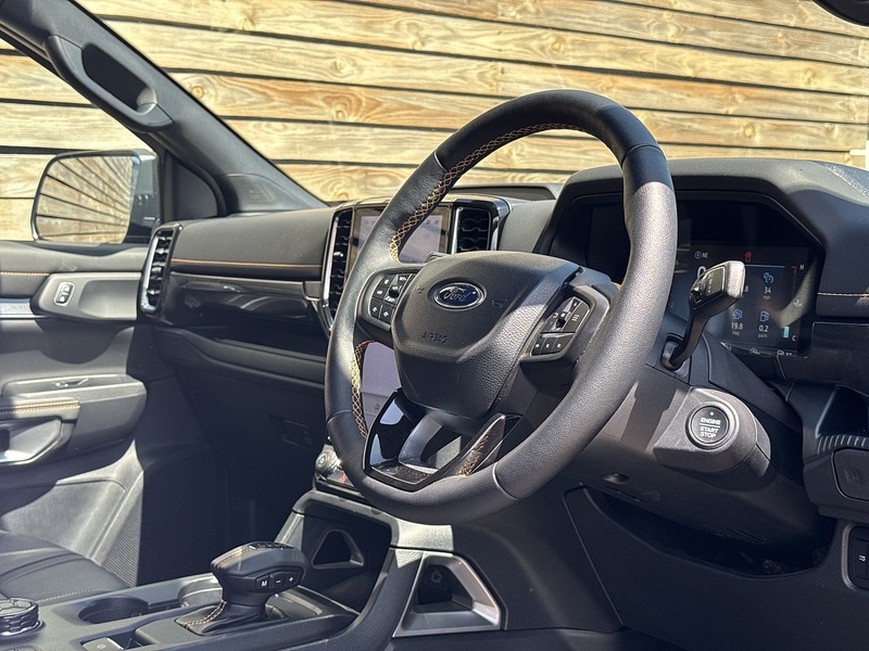 Ford Ranger 2025'74 TD V6 EcoBlue Wildtrak | The Ultimate Pick Up! - U9187