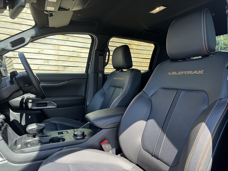 Ford Ranger 2025'74 TD V6 EcoBlue Wildtrak | The Ultimate Pick Up! - U9187