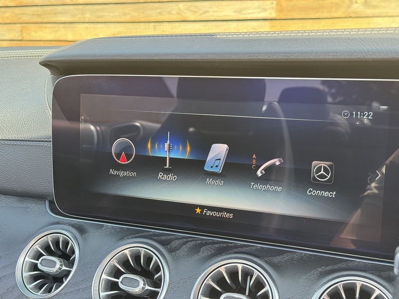 Mercedes-Benz E Class 2019'19 E220d AMG Line Cabriolet | Ambient Lighting | Open Air Driving - U9192