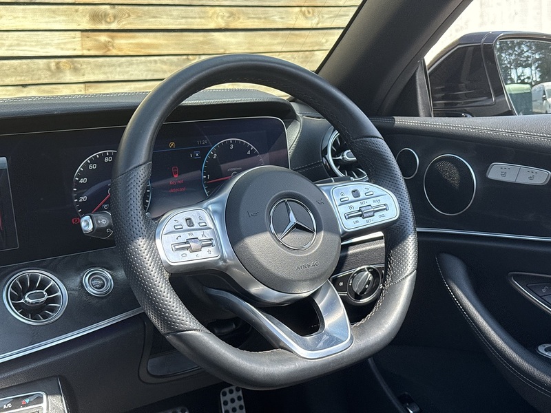 Mercedes-Benz E Class 2019'19 E220d AMG Line Cabriolet | Ambient Lighting | Open Air Driving - U9192
