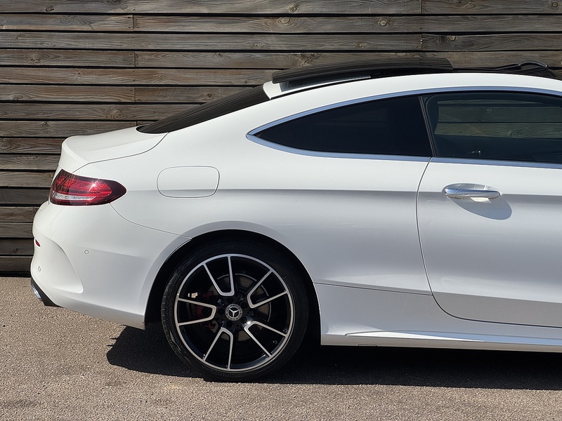 Mercedes-Benz C Class 2019'19 C220d AMG Line | Prem Plus | Pan Roof - U9198