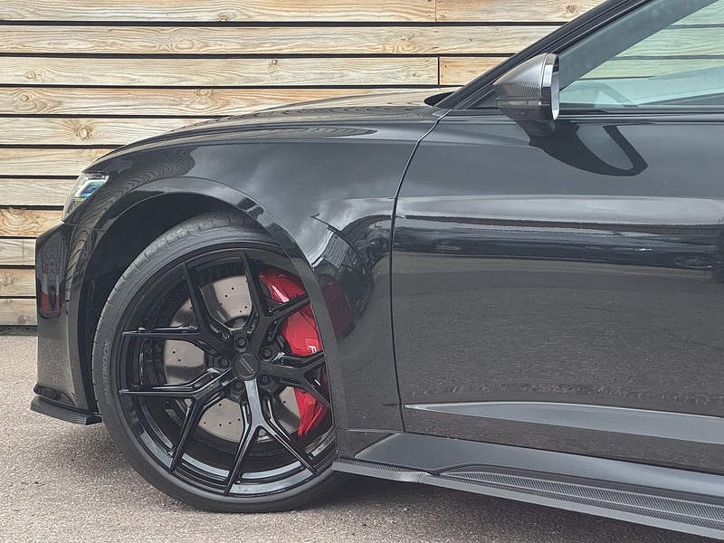 Audi RS6 Avant 2024'74TFSI V8 Performance Carbon Vorsprung | Genuine Urban Kit - U9202
