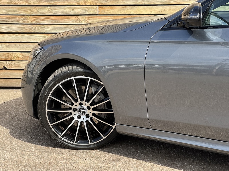Mercedes-Benz E Class 2021'70 E220d AMG Line Night Edition | Premium Plus | Pan Roof - U9211