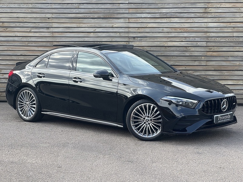 Mercedes-Benz A Class 2024'73 A200h MHEV AMG Line | Huge Spec | Pan Roof - U9213