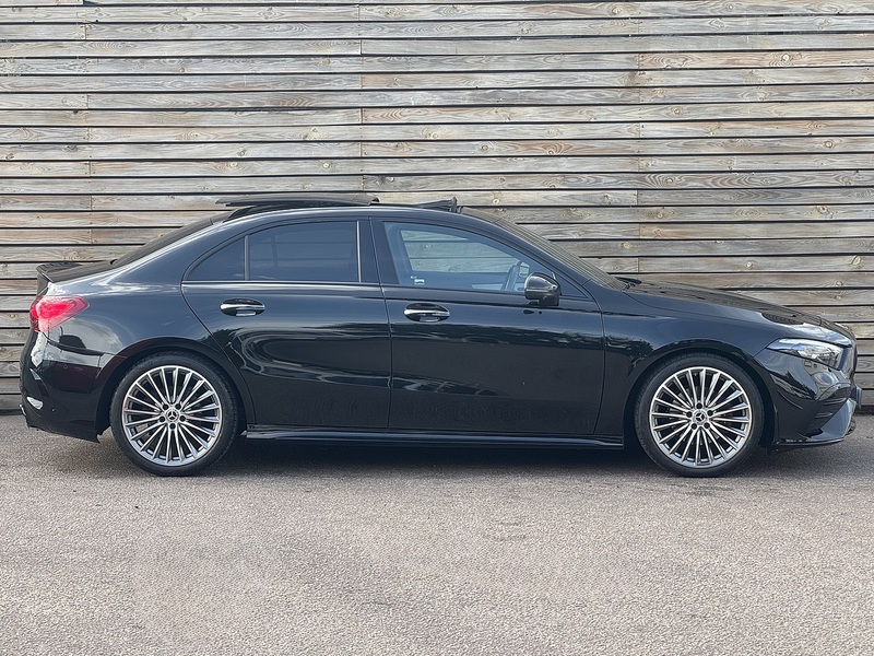 Mercedes-Benz A Class 2024'73 A200h MHEV AMG Line | Huge Spec | Pan Roof - U9213