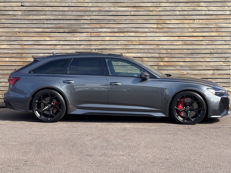 Audi RS6 Avant 2023'23 TFSI V8 Performance Carbon Vorsprung | Big Spec | Pan Roof - U9221