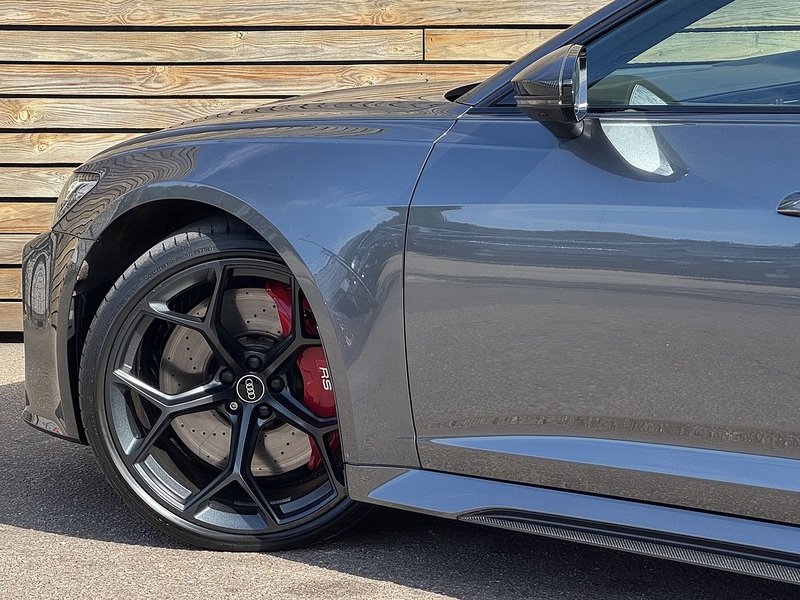 Audi RS6 Avant 2023'23 TFSI V8 Performance Carbon Vorsprung | Big Spec | Pan Roof - U9221