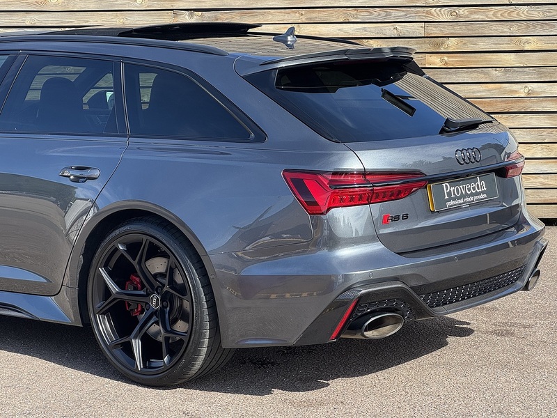 Audi RS6 Avant 2023'23 TFSI V8 Performance Carbon Vorsprung | Big Spec | Pan Roof - U9221