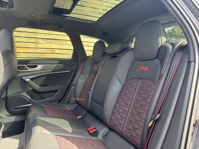 Audi RS6 Avant 2023'23 TFSI V8 Performance Carbon Vorsprung | Big Spec | Pan Roof - U9221