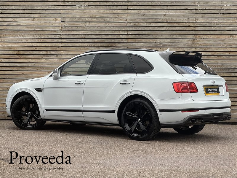 Bentley Bentayga 2017'67 W12 Mulliner | Big Spec | Sports Exhaust - U9228