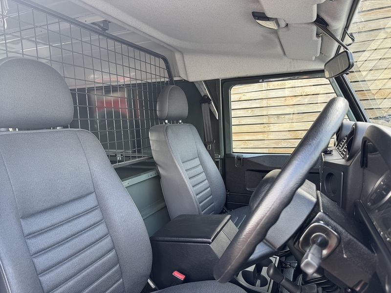 Land Rover Defender 90 2012'12 TDCi | Great Example | Low Miles - U9231