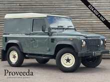 Land Rover Defender 90
