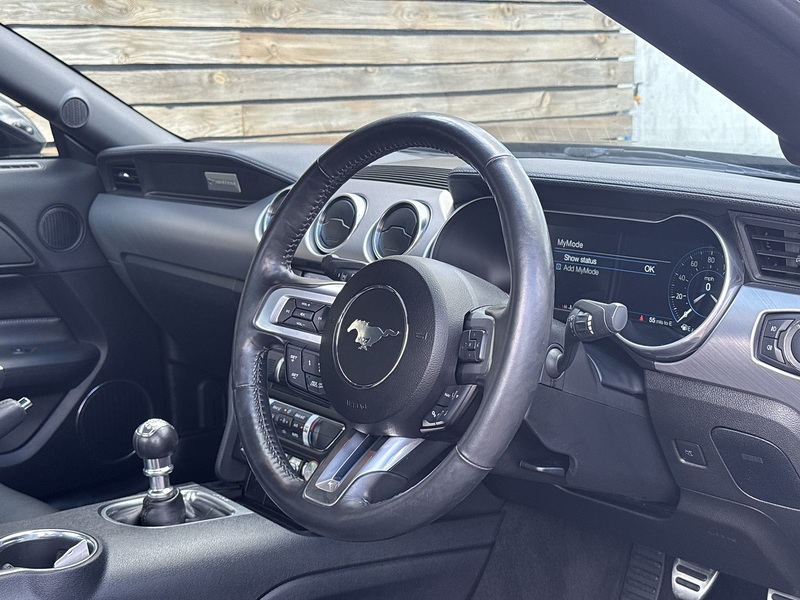 Ford Mustang 2022'22 V8 GT | Proper Muscle Car | Manual - U9232