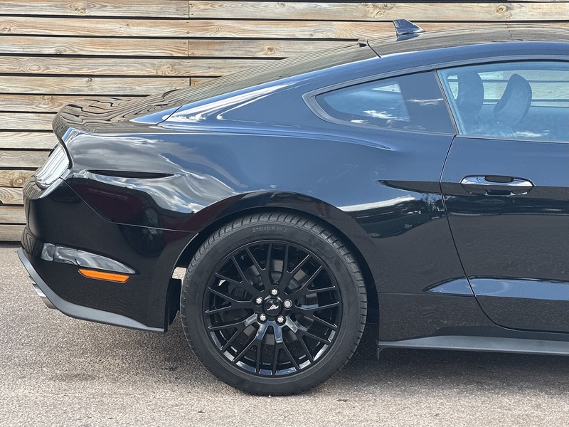 Ford Mustang 2022'22 V8 GT | Proper Muscle Car | Manual - U9232