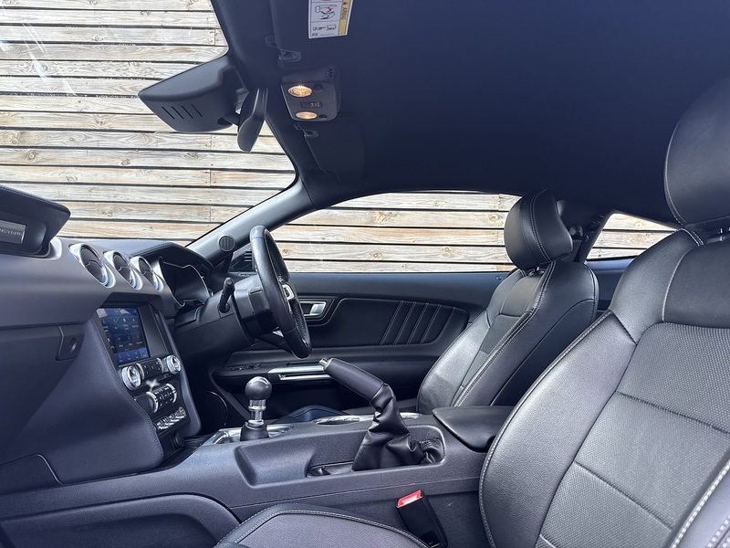Ford Mustang 2022'22 V8 GT | Proper Muscle Car | Manual - U9232