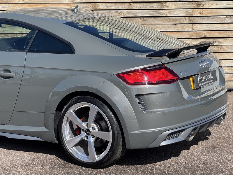 Audi TT 2022'72 TFSI S line | Heated Seats | Chronos Grey - U9241