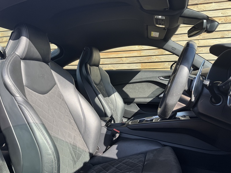 Audi TT 2022'72 TFSI S line | Heated Seats | Chronos Grey - U9241