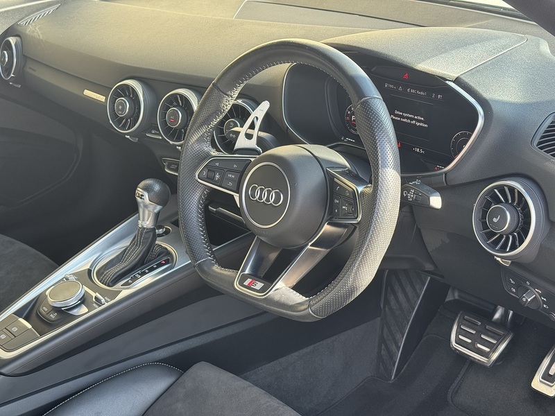 Audi TT 2022'72 TFSI S line | Heated Seats | Chronos Grey - U9241