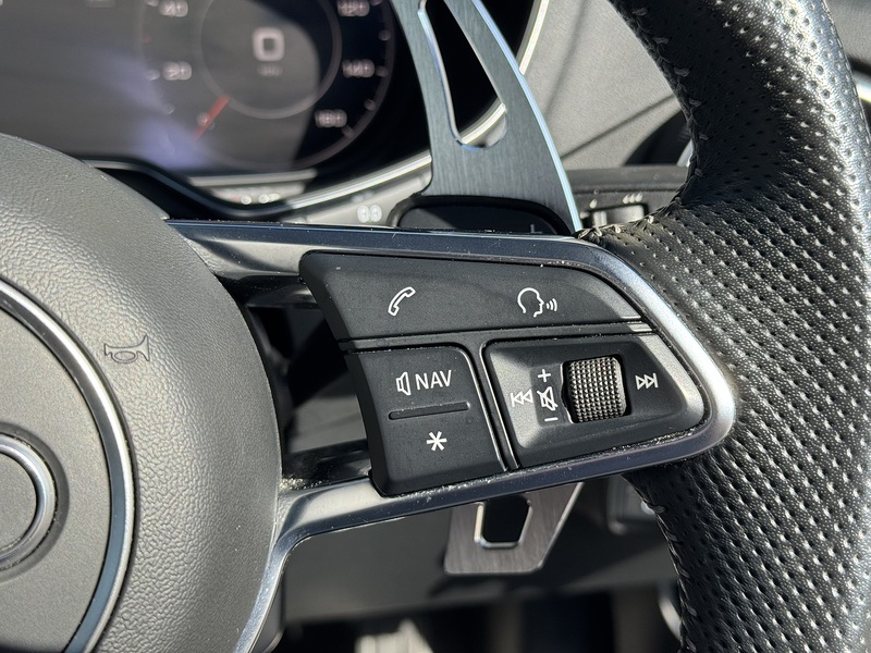 Audi TT 2022'72 TFSI S line | Heated Seats | Chronos Grey - U9241