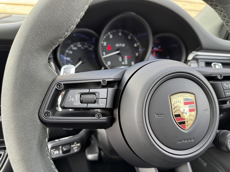 Porsche Macan 2023'23 T V6 GTS | £18k Options | Pan Roof - U9242