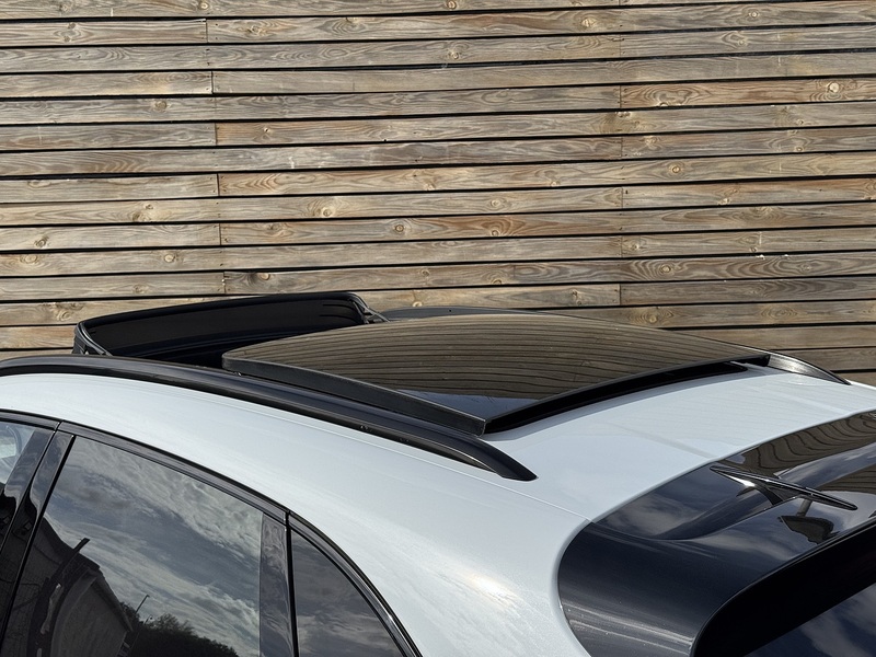 Porsche Macan 2023'23 T V6 GTS | £18k Options | Pan Roof - U9242