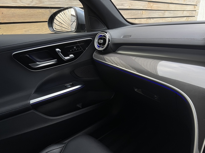 Mercedes-Benz C Class 2022'72 C220dh MHEV AMG Line | Premium | Ambient Lighting - U9247