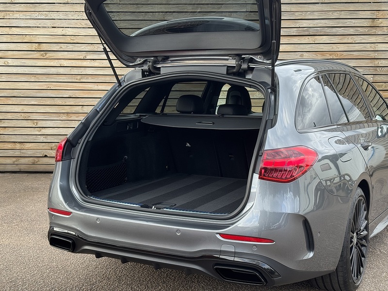 Mercedes-Benz C Class 2022'72 C220dh MHEV AMG Line | Premium | Ambient Lighting - U9247