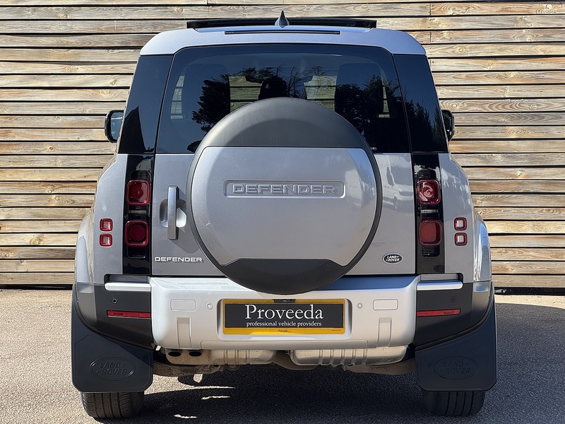 Land Rover Defender 90 2022'22 D250 MHEV HSE | Pan Roof | Side Steps - U9258