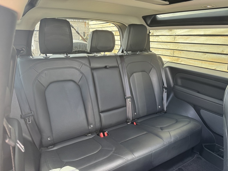 Land Rover Defender 90 2022'22 D250 MHEV HSE | Pan Roof | Side Steps - U9258